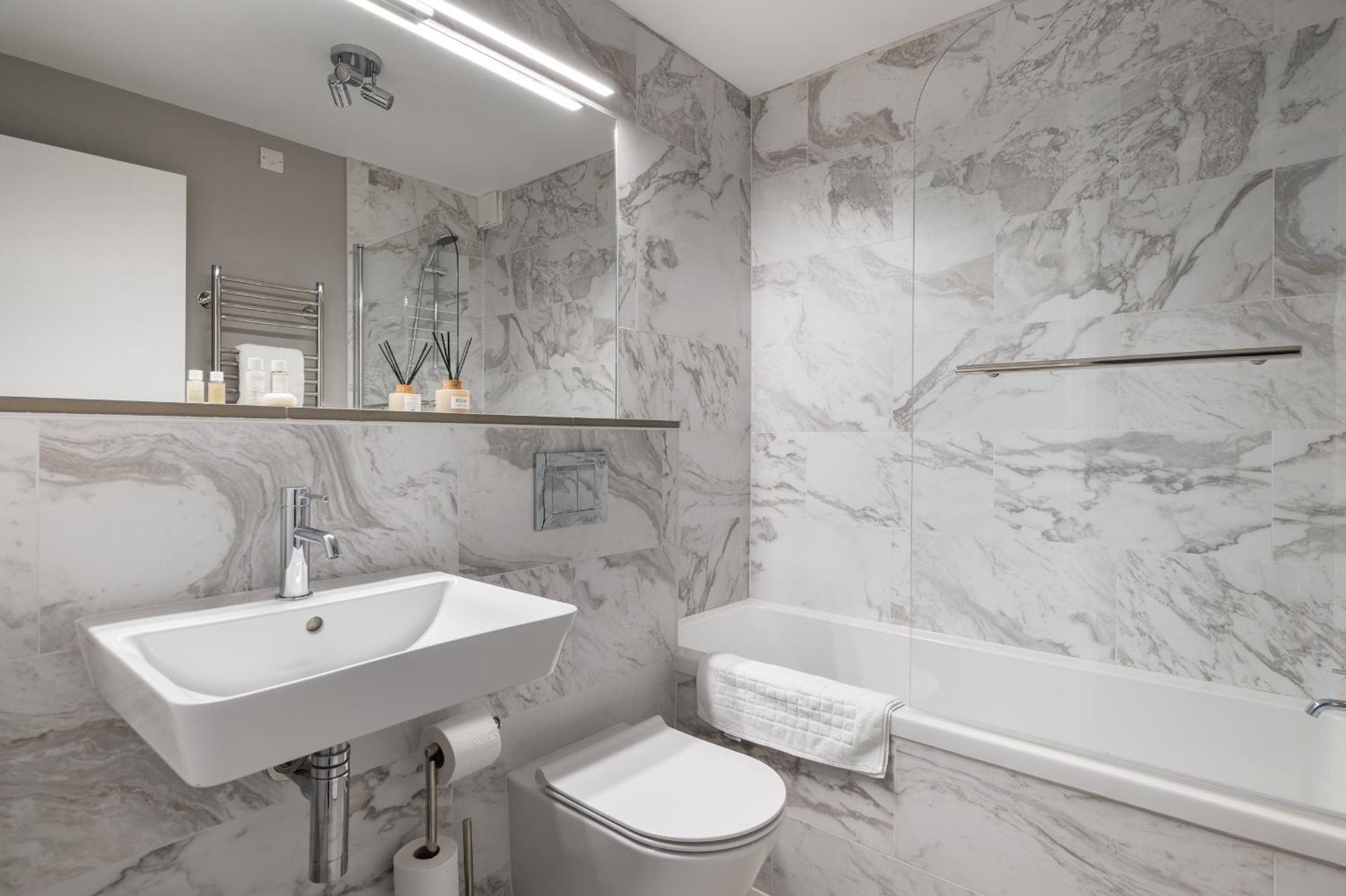 - Geldonia Court Apartment